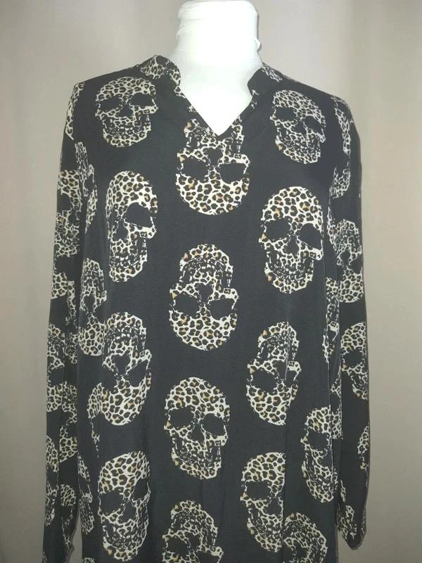 Robe noire imprimé têtes de mort léopard 46 - 3XL